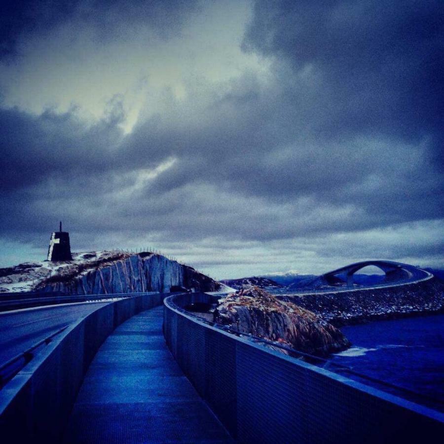 Ola Bua Near The Atlantic Road Lyngstad Exterior photo